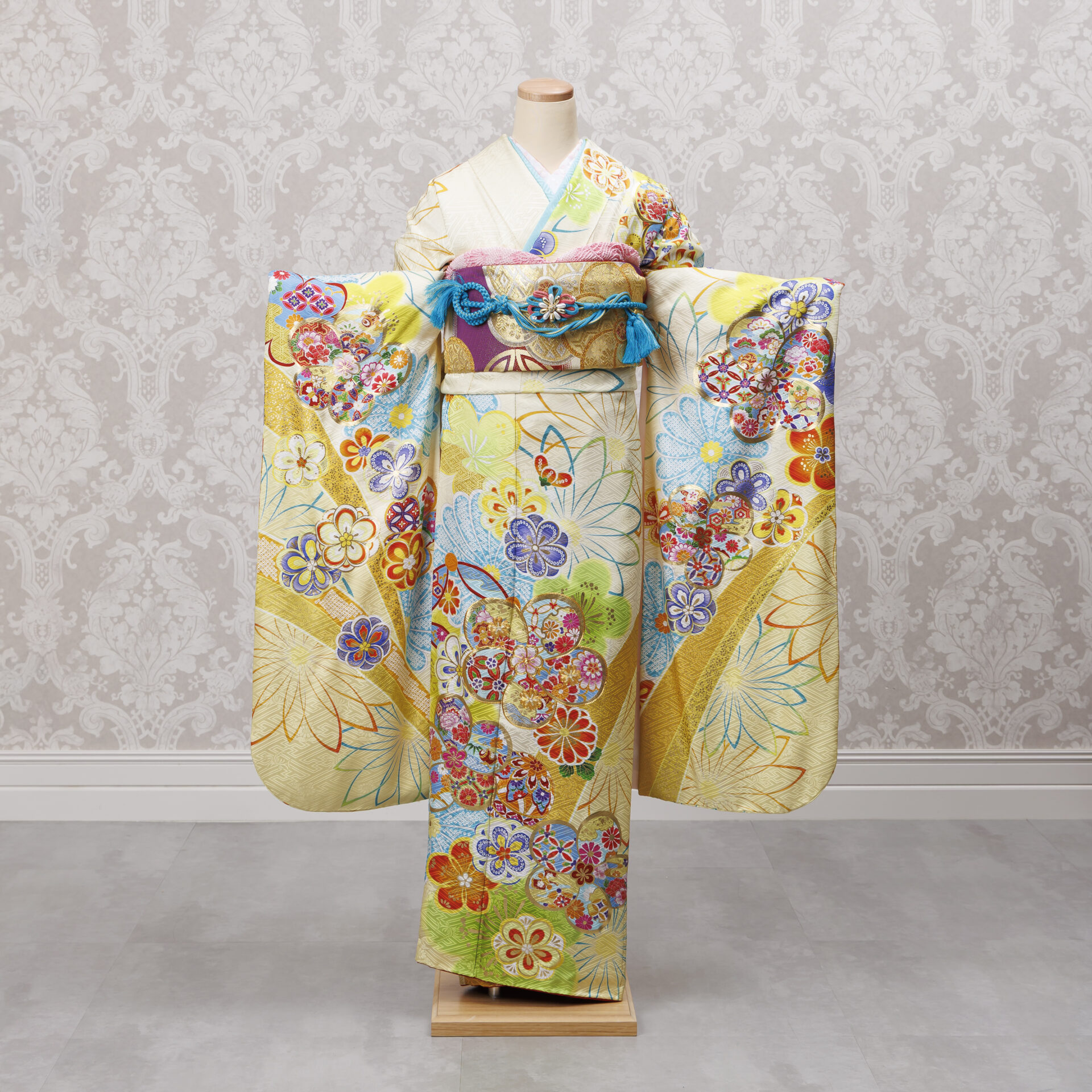 品番434　クリーム/金刺繍