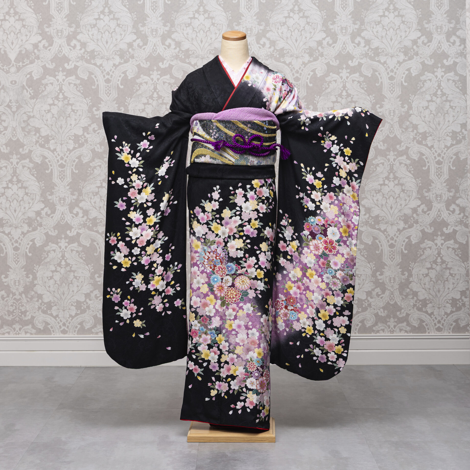 品番276　黒地桜と菊